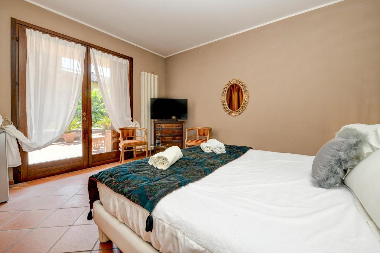 Prestige Rooms Sirmione Kültér fotó